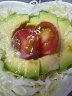 アボカドの巣籠りサラダ-レシピのメイン写真