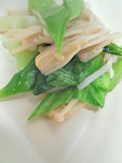 *チンゲン菜と榎のバター醤油炒め*-レシピのメイン写真