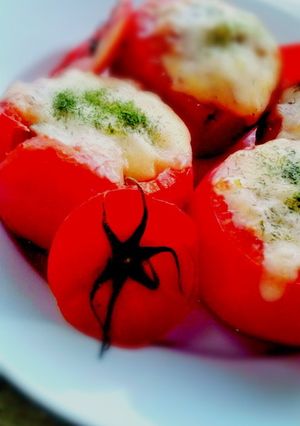 とろ〜りチーズのトマトの肉詰め-レシピのメイン写真
