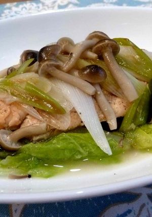 ホイル焼きより手軽で簡単☆鮭の無水蒸し煮-レシピのメイン写真