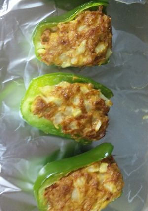 ﾋﾟｰﾏﾝのｺﾝﾋﾞｰﾌｶﾚｰﾏﾖ詰め-レシピのメイン写真