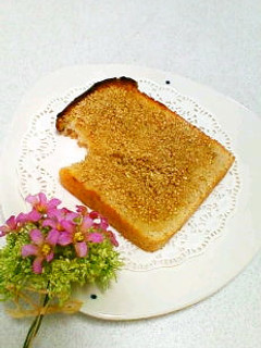 ハチミツごまごまトースト-レシピのメイン写真
