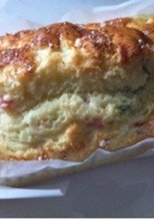 ハムと玉ねぎハーブパン-レシピのメイン写真
