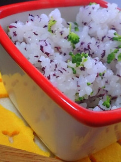 彩りキレイなゆかりご飯✿-レシピのメイン写真