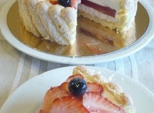 ★苺とホワイトチョコのシャルロット★-レシピのメイン写真
