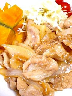 玉ねぎたっぷり♪甘辛味の豚の生姜焼き♡-レシピのメイン写真