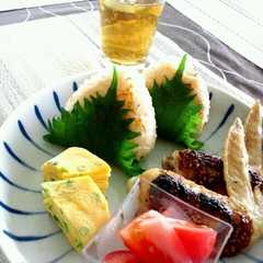 รูปของ 絶品★たらこと大葉の焼きおにぎり★