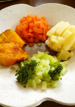 エッグカッターで！離乳食後期✿下ごしらえ-レシピのメイン写真