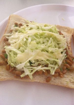 納豆キャベツトースト-レシピのメイン写真