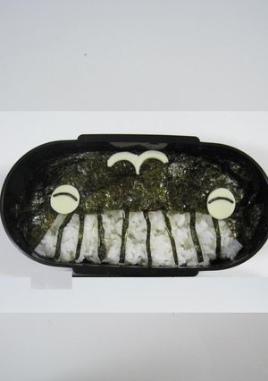 簡単キャラ弁☆クジラちゃん-レシピのメイン写真