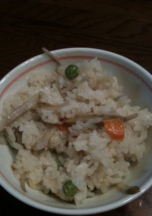 グリンピースの炊き込みご飯-レシピのメイン写真