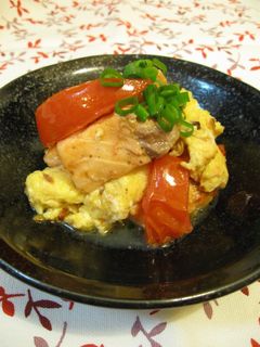 鮭とトマトの卵炒め-レシピのメイン写真