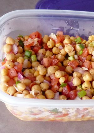 持ち寄りに＊ひよこ豆とトマトの簡単サラダ-レシピのメイン写真