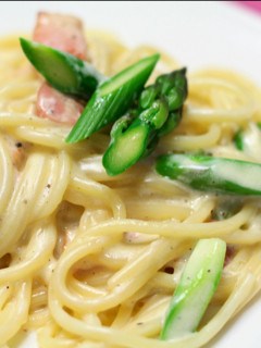 アスパラとベーコンのクリームパスタ-レシピのメイン写真