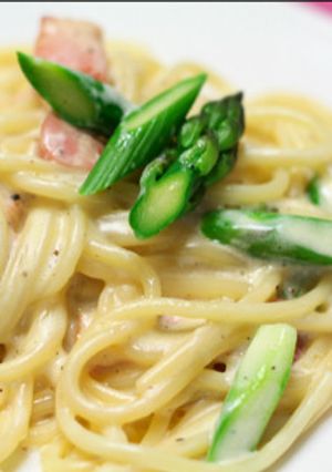 アスパラとベーコンのクリームパスタ-レシピのメイン写真