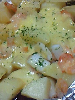 じゃがいもと冷凍シーフードのホイル焼き-レシピのメイン写真