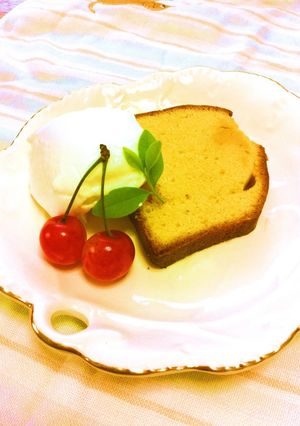 しっとり濃厚☆黄金パウンドケーキ-レシピのメイン写真