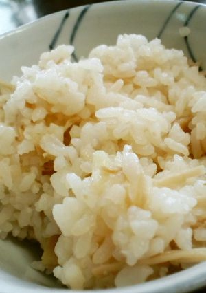 シンプルな新生姜の炊き込みご飯-レシピのメイン写真