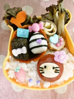 プチトマトdeキティー頭巾*キャラ弁に-レシピのメイン写真