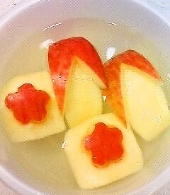 りんごの変色止めは＊砂糖水＊-レシピのメイン写真
