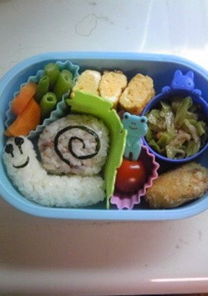 キャラ弁☆おにぎり２０・かたつむりさん-レシピのメイン写真
