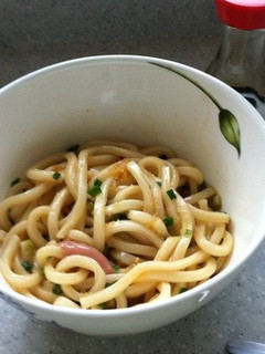 とびっこ塩辛卵ぶっかけうどん(温)-レシピのメイン写真