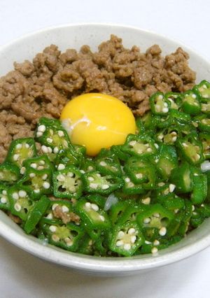 そぼろとオクラのスタミナ丼-レシピのメイン写真