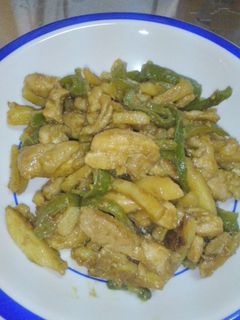 鶏肉とじゃがいもとピーマンのカレー炒め-レシピのメイン写真