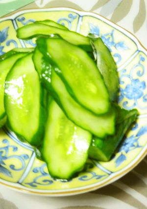 昆布茶で胡瓜の浅漬け(＾ε＾)-レシピのメイン写真