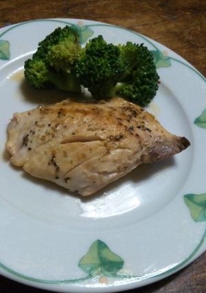 簡単！ﾊｰﾌﾞｿﾙﾄでｻｯﾊﾟﾘ焼き☆-レシピのメイン写真