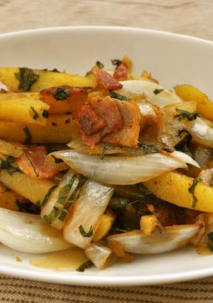生姜と大葉香る♪じゃが芋と玉葱の炒め物✿-レシピのメイン写真