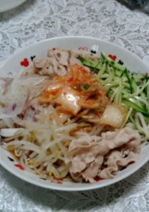 夏☆簡単!!冷しゃぶキムチうどん-レシピのメイン写真