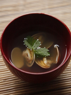 お食い初めに(汁椀)あさりのすまし汁-レシピのメイン写真