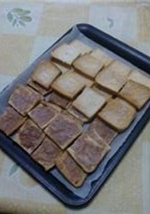 食パンラスク♪気長に焼くだけでカリカリ☆-レシピのメイン写真