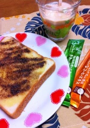 きれいなコーヒーエキスdeトースト-レシピのメイン写真