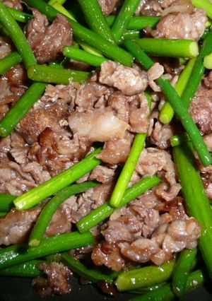にんにくの芽と牛肉の炒めもの-レシピのメイン写真