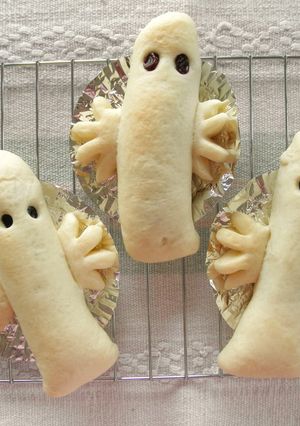 白いニョロニョロパン-レシピのメイン写真