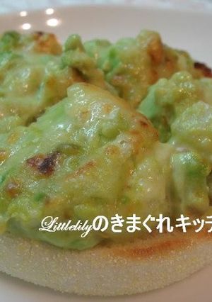 アボカドサラダのオープンサンド-レシピのメイン写真