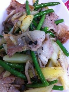 初夏!豚肉とジャガイモとインゲンの炒め物-レシピのメイン写真