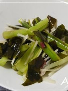 ☆野菜(山菜)の梅肉和え☆-レシピのメイン写真