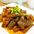 圧力鍋で!牛肉こんにゃくゴボウの煮込み♪