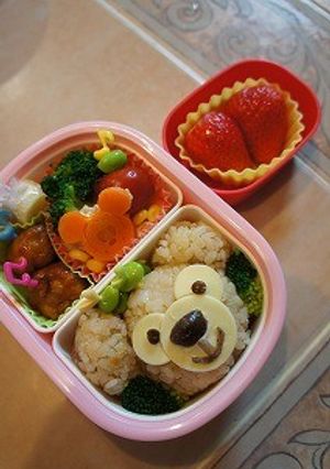 簡単！炊き込みご飯でダッフィーキャラ弁。-レシピのメイン写真