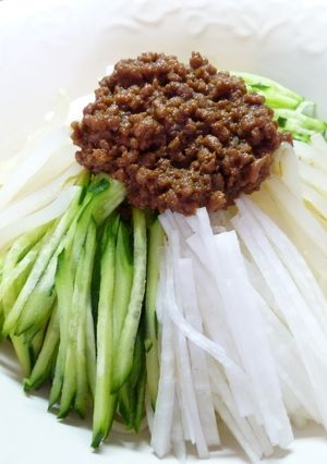 本場のジャージャー麺（＊＾▽＾＊）-レシピのメイン写真