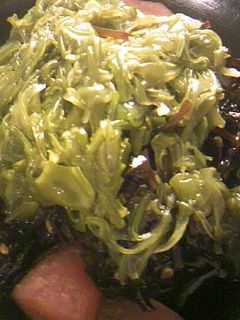 簡単:マグロと昆布佃煮とめかぶの和え物-レシピのメイン写真