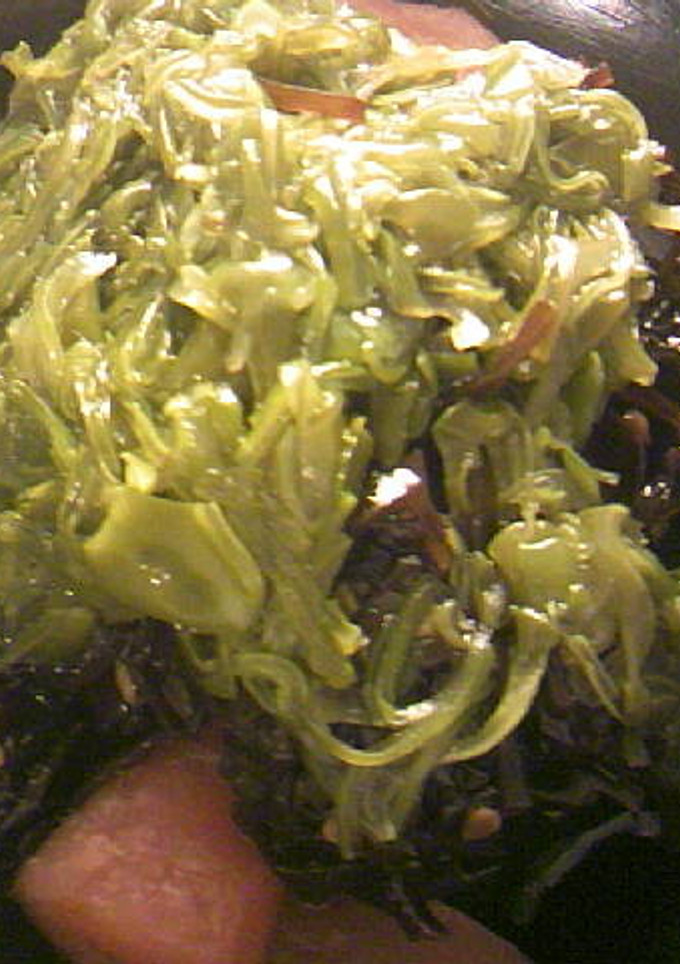 簡単:マグロと昆布佃煮とめかぶの和え物-レシピのメイン写真