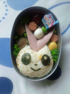 キャラ弁★ビクティニ(ポケモン)-レシピのメイン写真