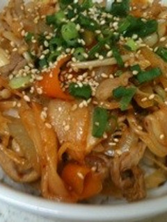 スタミナ*豚キムチ丼-レシピのメイン写真