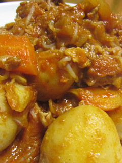 カレー風味?トマト肉じゃが-レシピのメイン写真