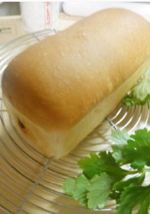 大納言が美味しい☆生クリーム食パン-レシピのメイン写真