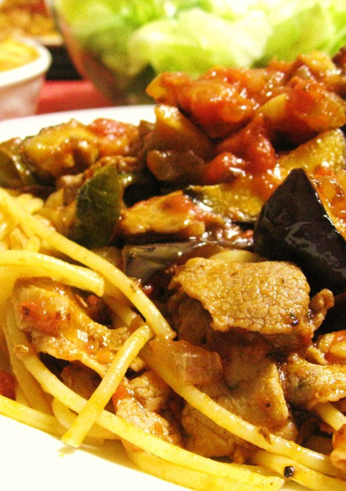 夏の定番★夏野菜と豚肉のトマトパスタ-レシピのメイン写真